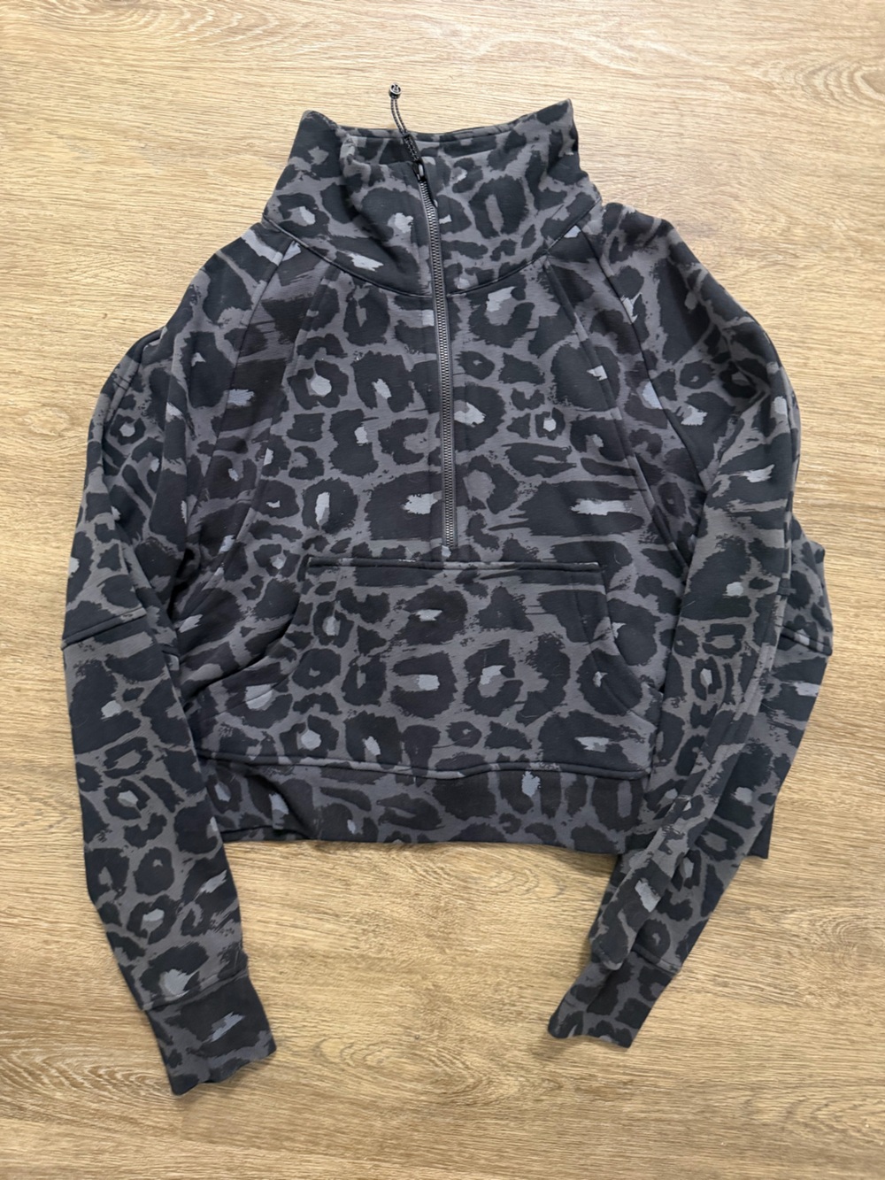 lululemon athletica Black and Gray Leopard Print Pullover Hoodie